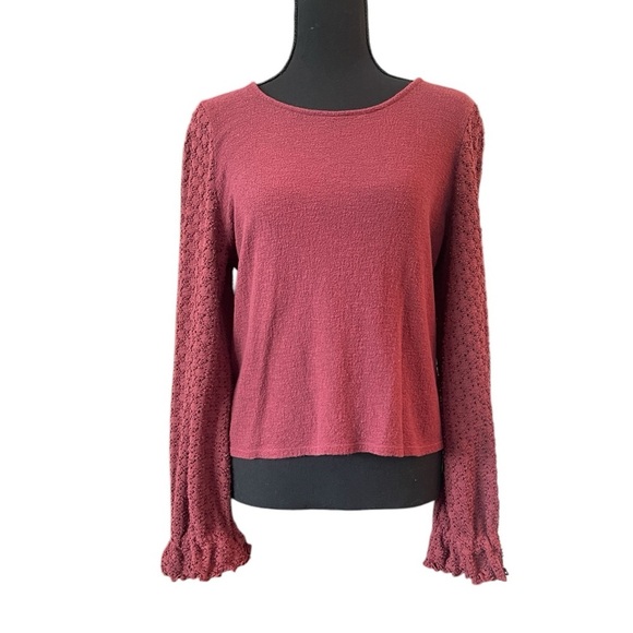 MADEWELL Eyelet mix Ruffle sleeve top 
Size medium - Picture 5 of 6